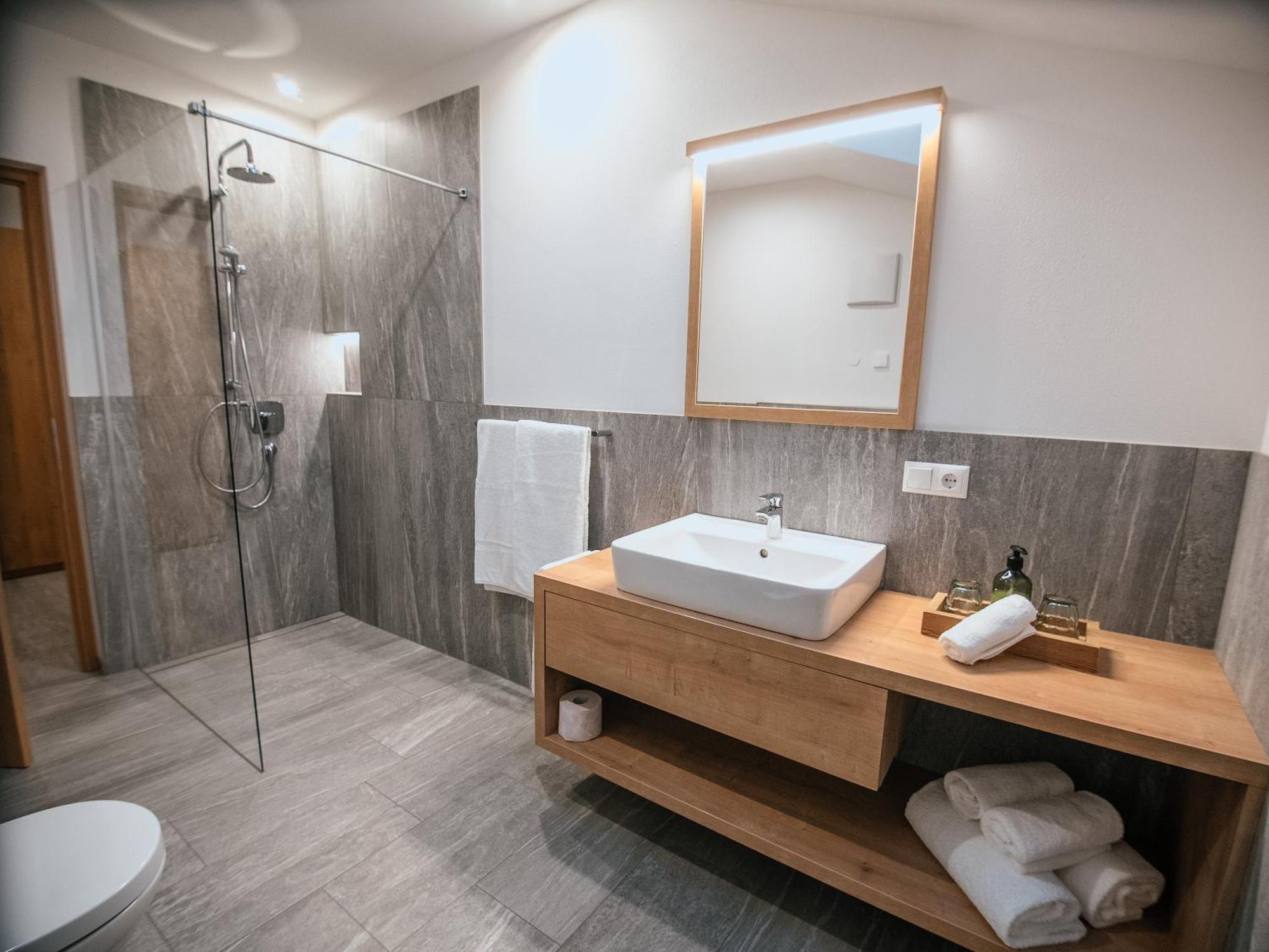 Appartement Zum Sonnentor App Larix à Lutago Extérieur photo